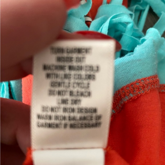 Tank style top with fringe, size girls large in excellent condition! - Picture 4 of 7